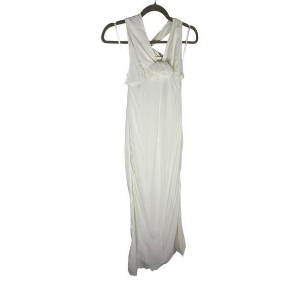 Stone Cold Fox x REVOLVE Katie Gown Rosette Halter Formal Bridal Party Wedding S - Picture 5 of 10